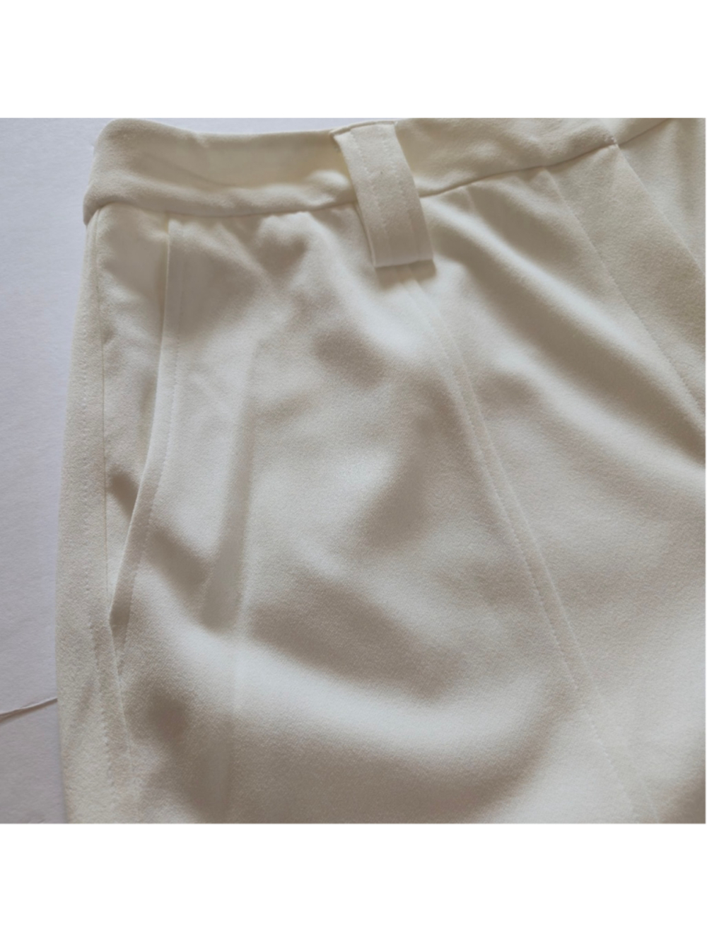 DKNY Women's Wide-Leg Crepe Cargo Pocket Ivory Pants Sz 16 NWT - Picture 7 of 13